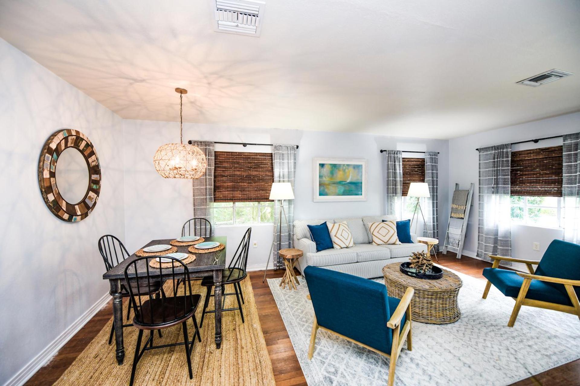 Casa Posada - So Close You Can Hear The Waves Historic Beach Cottage W Beach Gear Anna Maria Exterior foto